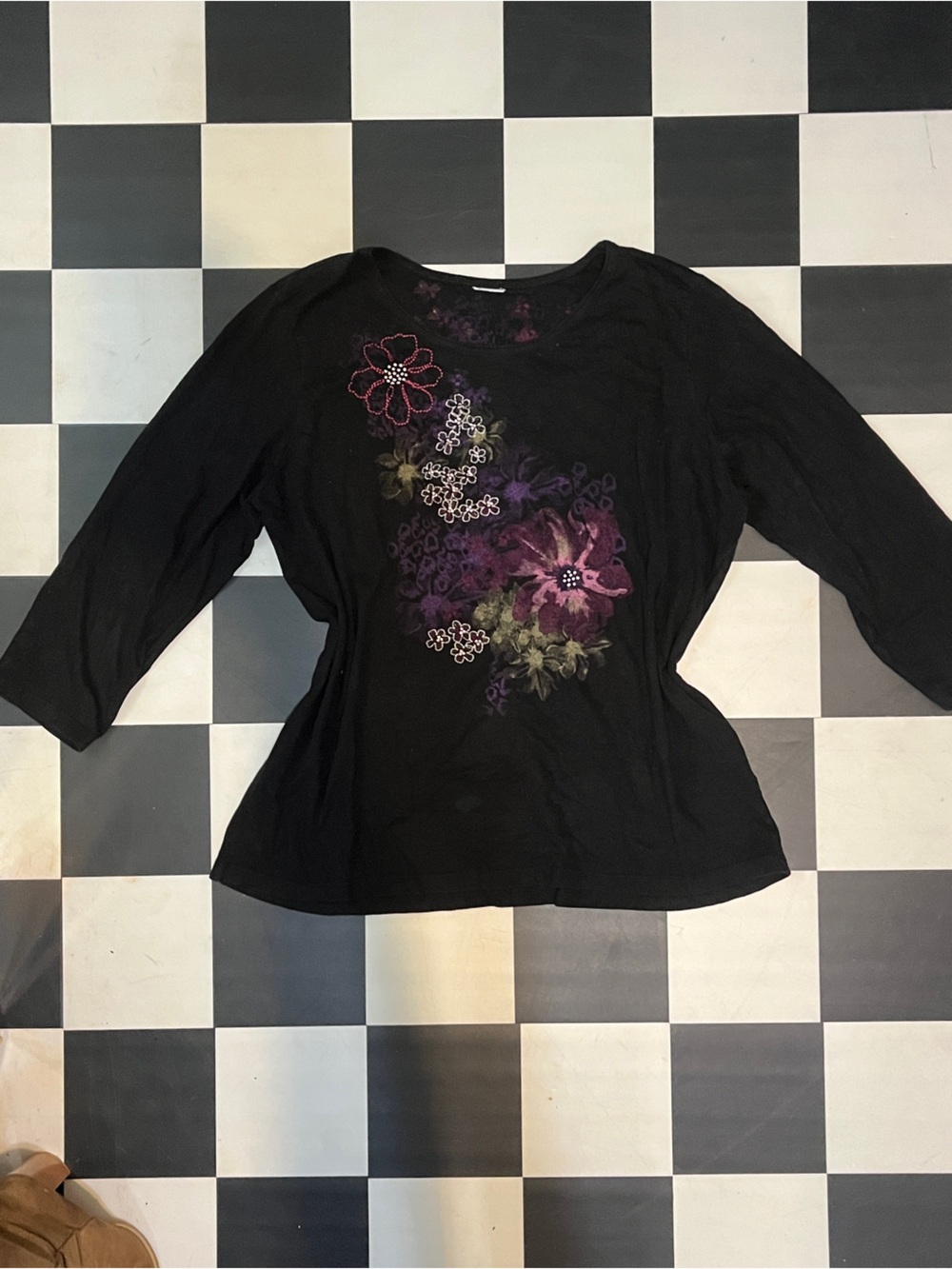 Y2K Black Floral Embroidered Long-Sleeve Women's Top
